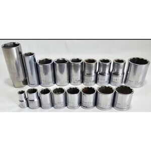 Craftsman Lot of 17 Mixed Size Sockets V & G Series 6 & 12 Point Made In USA
